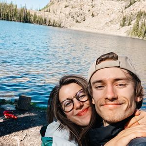 Meet your Posher, Auriana